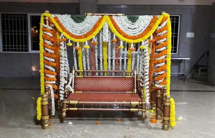 Theme Decor